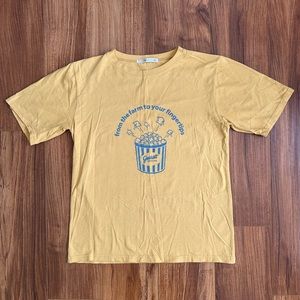 By Pink “Garret Popcorn Shop” Women’s Medium T Shirt